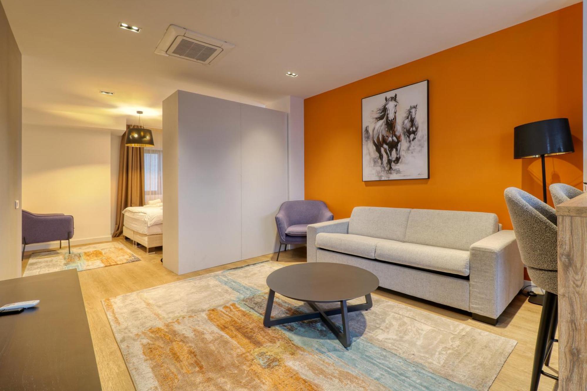 Uni88 Apartments Bucureşti Eksteriør bilde
